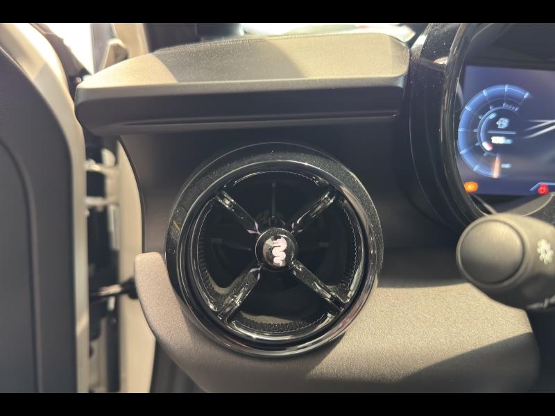 Image ALFA ROMEO Junior 1.2 Ibrida 136ch Speciale DCT6