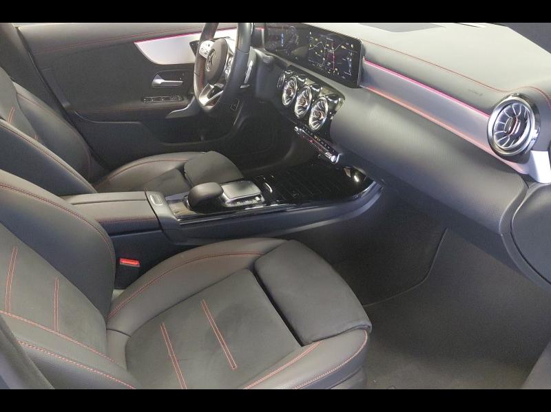 Image MERCEDES-BENZ CLA 200 d 150ch AMG Line 8G-DCT
