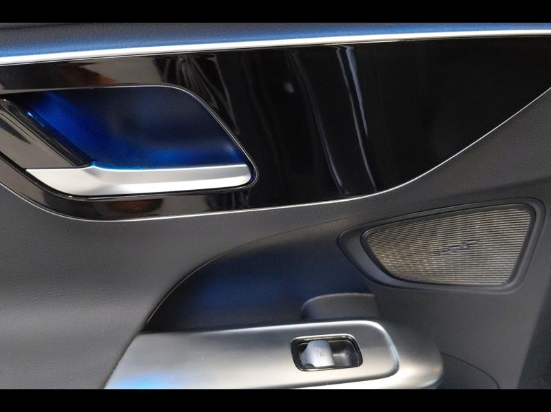Image MERCEDES-BENZ Classe C 220 d 200ch AMG Line