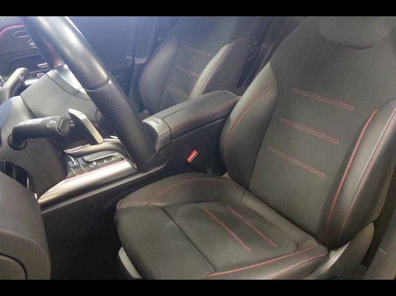 Image MERCEDES-BENZ GLA 250 e 218ch AMG Line 8G-DCT