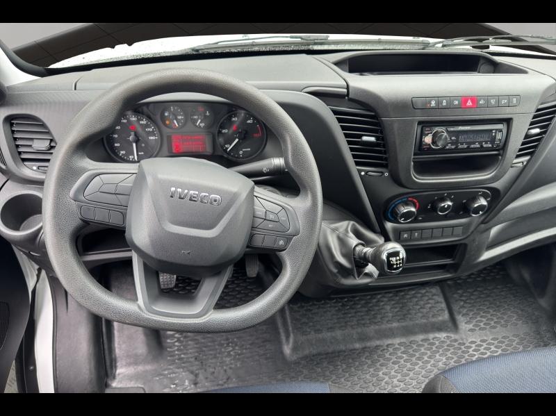 Image IVECO Daily CCb 35C14H Empattement 3450 Tor