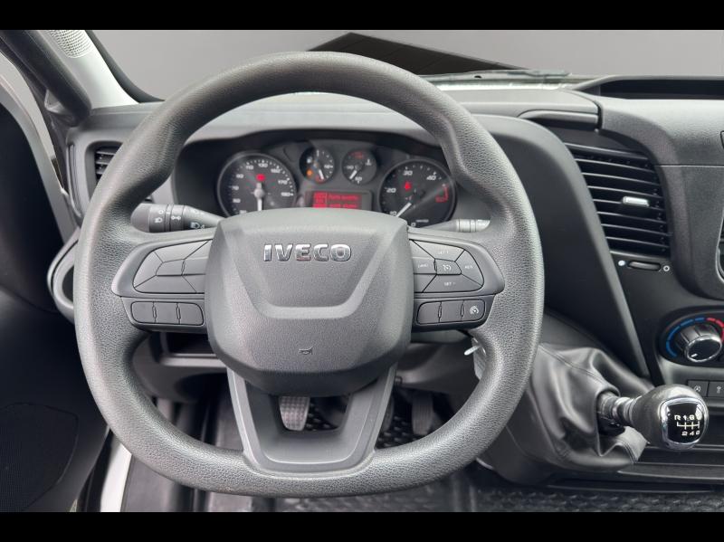 Image IVECO Daily CCb 35C14H Empattement 3450 Tor