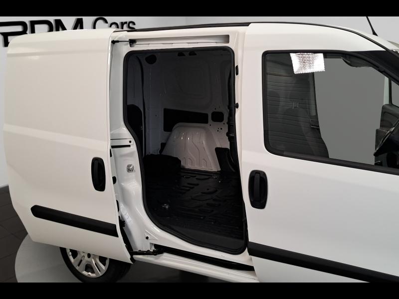 Image FIAT Doblo Cargo 1.6 Multijet 105ch 705kg Pro Lounge