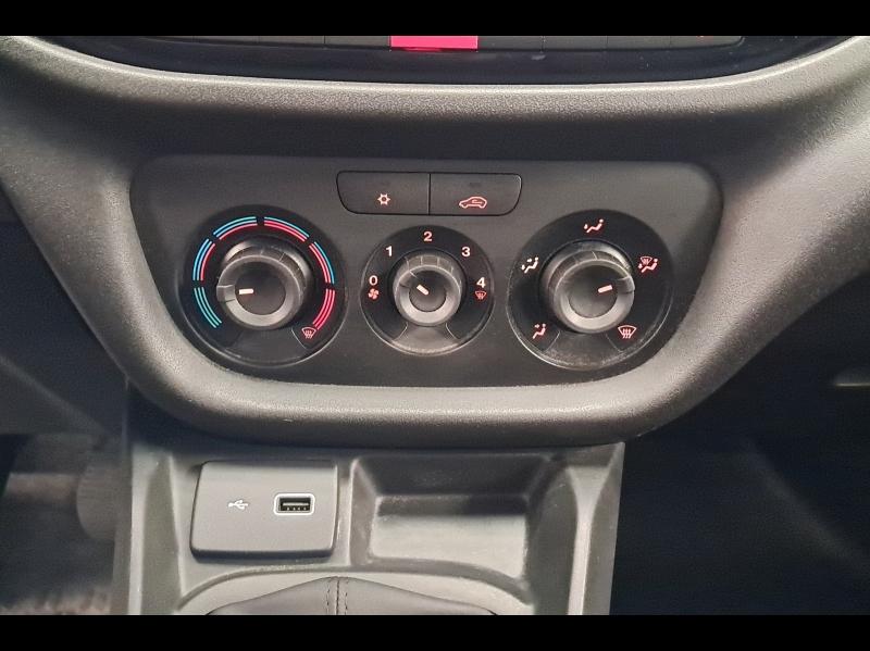 Image FIAT Doblo Cargo 1.6 Multijet 105ch 705kg Pro Lounge