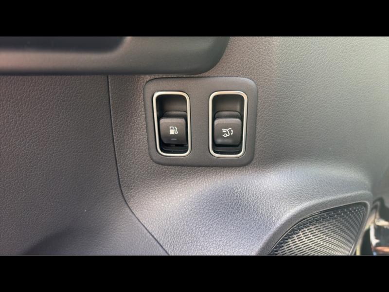 Image MERCEDES-BENZ GLA 250 e Hybrid EQ 218ch AMG Line 8G-DCT