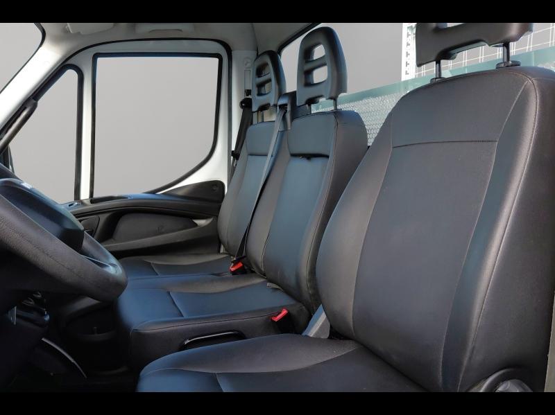 Image IVECO Daily CCb 35C14 Empattement 3750 Tor