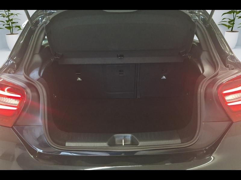 Image MERCEDES-BENZ Classe A 200 d Fascination 7G-DCT