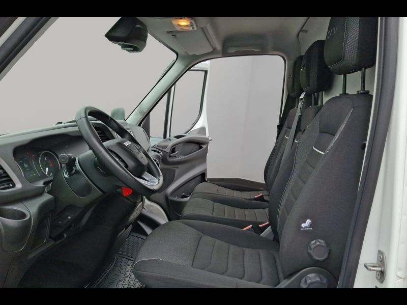 Image IVECO Daily 35S Fg 35S18H V12 GALERIE