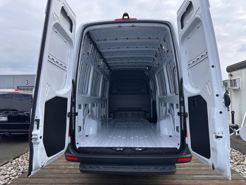 Image MERCEDES-BENZ Sprinter Fg 317 CDI 43 3T5 Pro 9G-Tronic