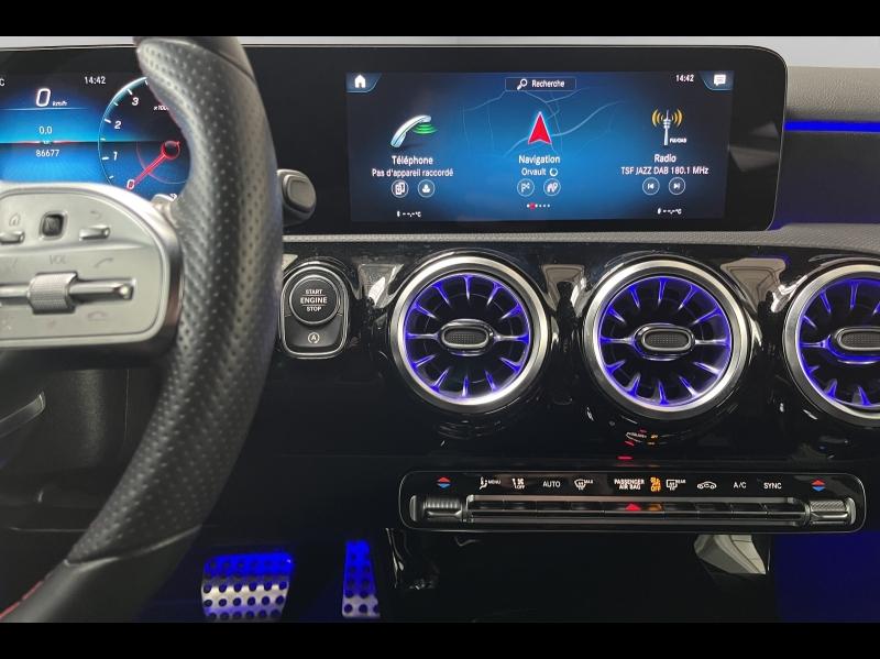 Image MERCEDES-BENZ Classe A 200 163ch AMG Line 7G-DCT 9cv