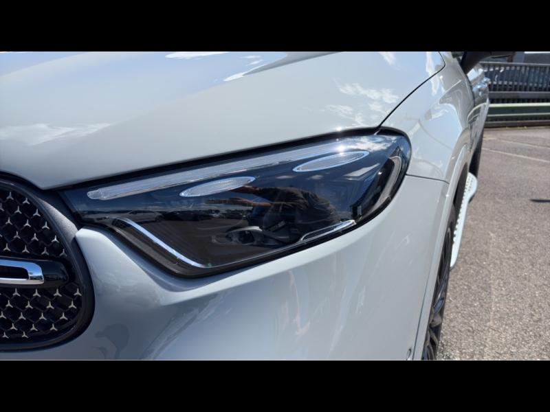 Image MERCEDES-BENZ GLC 220 d 197ch AMG Line 4Matic 9G-Tronic