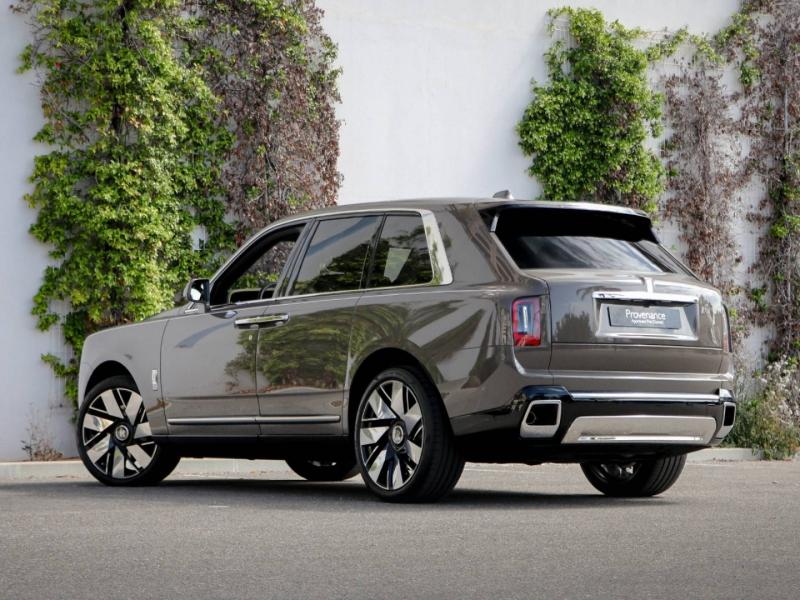 Image ROLLS-ROYCE Cullinan V12 6.75 Bi-Turbo 571ch