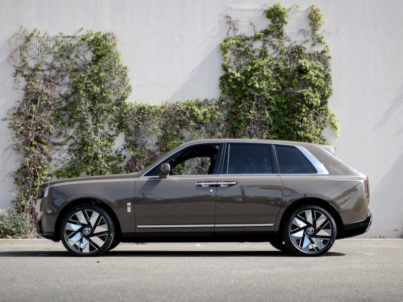 Image ROLLS-ROYCE Cullinan V12 6.75 Bi-Turbo 571ch