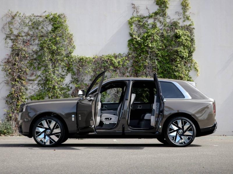 Image ROLLS-ROYCE Cullinan V12 6.75 Bi-Turbo 571ch
