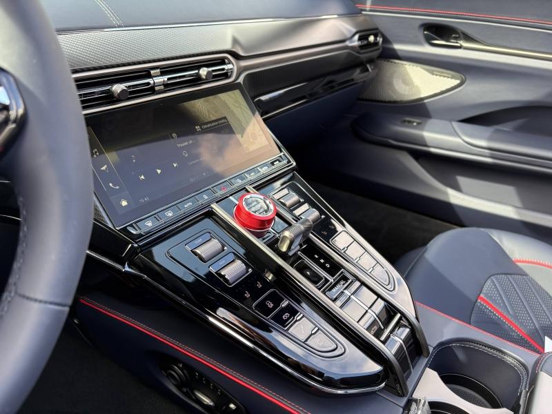 Image ASTON MARTIN V8 Vantage Roadster S 4.0 680ch BVA