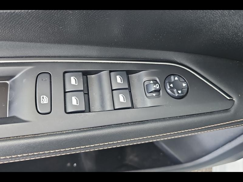 Image PEUGEOT 3008 HYBRID4 300ch GT e-EAT8