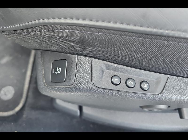 Image PEUGEOT 3008 HYBRID4 300ch GT e-EAT8