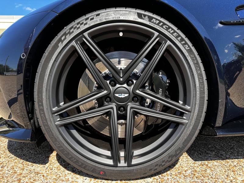 Image ASTON MARTIN V8 Vantage V8 4.0 665 BVA