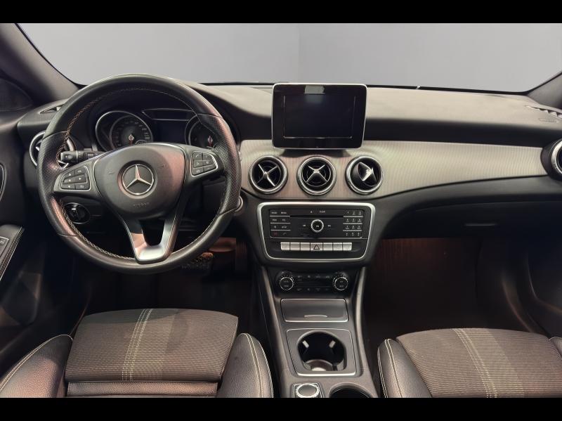 Image MERCEDES-BENZ CLA Shooting Brake 220 d Sensation 7G-DCT
