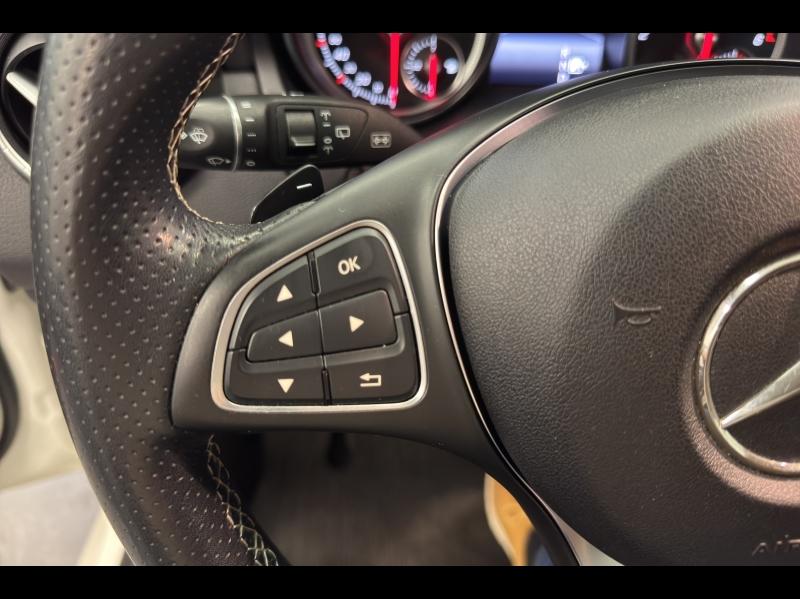 Image MERCEDES-BENZ CLA Shooting Brake 220 d Sensation 7G-DCT