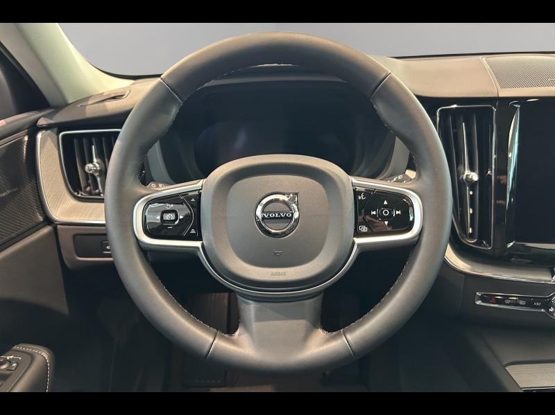 Image VOLVO XC60 T6 Hybride Rechargeable 253 + 145ch Plus Style Dark Geartronic 8 AWD