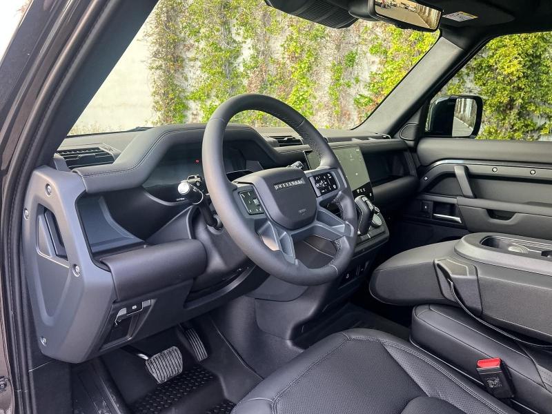 Image LAND-ROVER Defender 90 3.0 D250 Hard Top X-Dynamic SE
