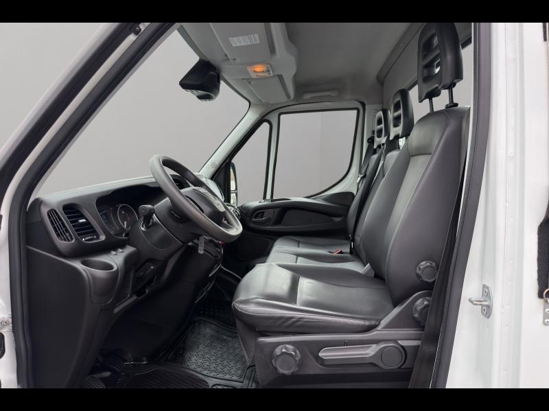 Image IVECO Daily CCb 35-160H 3.0 / BENNE & COFFRE / 35C16 / 160CH /