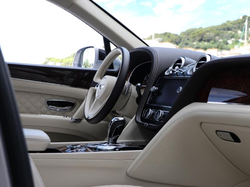 Image BENTLEY Bentayga 6.0 W12 608ch
