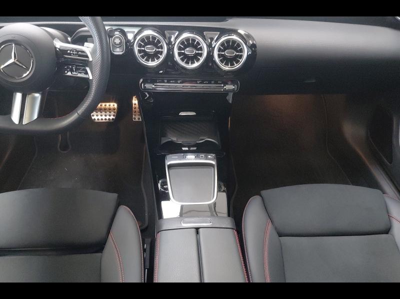 Image MERCEDES-BENZ CLA Shooting Brake 200 d 150ch AMG Line 8G-DCT