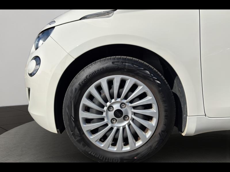 Image FIAT 500 e 95ch Action