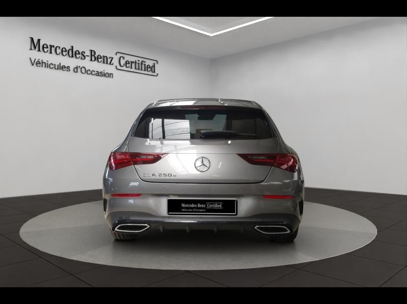 Image MERCEDES-BENZ CLA Shooting Brake 250 e Hybrid EQ 218ch AMG Line 8G-DCT
