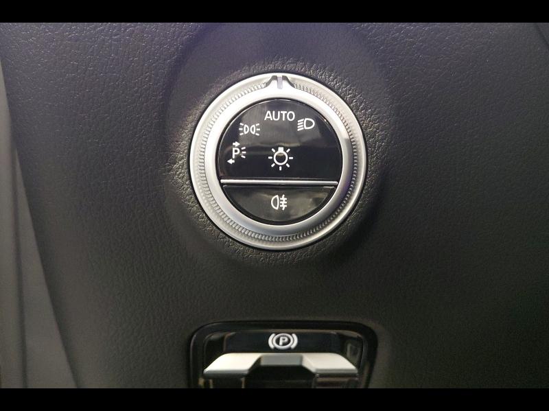 Image MERCEDES-BENZ Classe C 220 d 197ch AMG Line