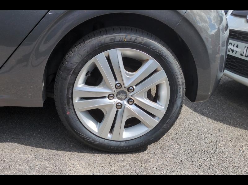 Image PEUGEOT 208 1.5 BlueHDi 100ch E6.c Allure Business BVM5 S&S 86g 5p