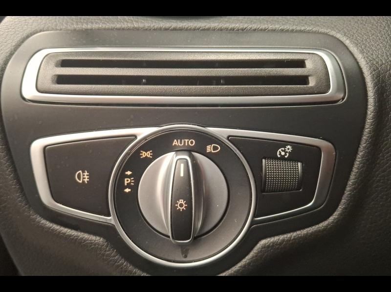 Image MERCEDES-BENZ Classe C Coupé 220 d 194ch AMG Line 4Matic 9G-Tronic