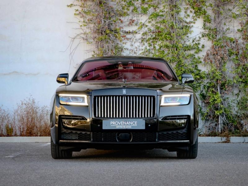Photo ROLLS-ROYCE Ghost V12 6.6 600ch Black Badge
