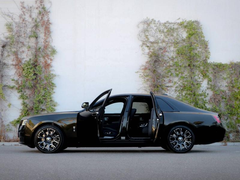 Image ROLLS-ROYCE Ghost V12 6.6 600ch Black Badge