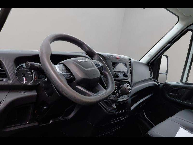 Image IVECO Daily CCb 35C14 Empattement 3750 Tor benne et coffre