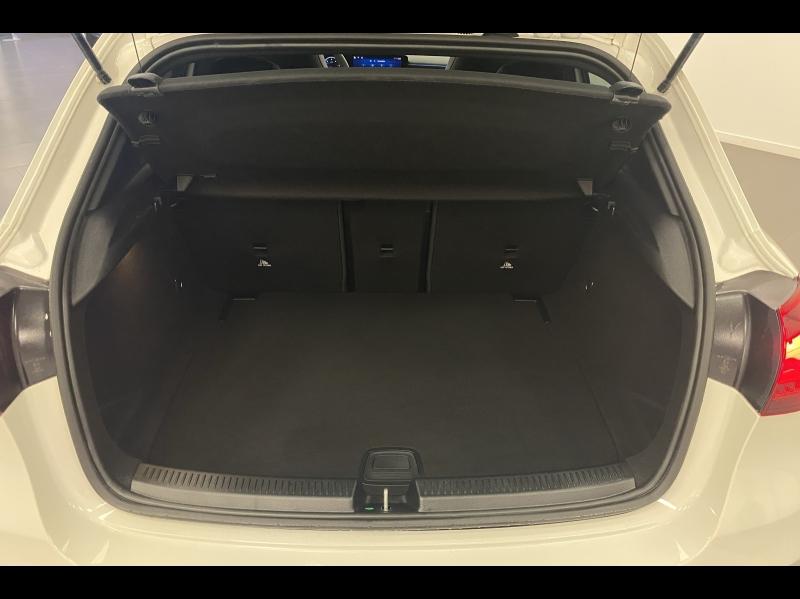 Image MERCEDES-BENZ Classe A 180 d 116ch AMG Line 8G-DCT