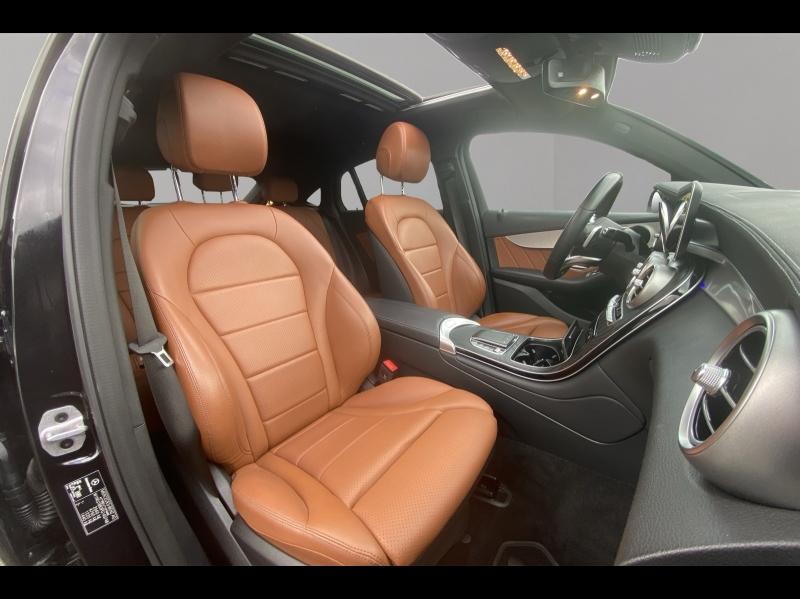 Image MERCEDES-BENZ GLC Coupé 300 de 194+122ch AMG Line 4Matic 9G-Tronic