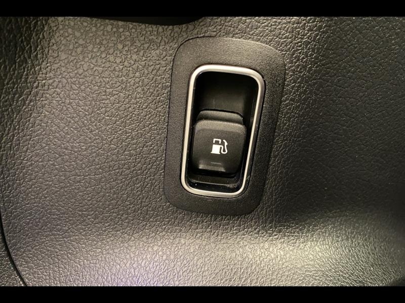Image MERCEDES-BENZ GLA 250 e 160+102ch AMG Line 8G-DCT