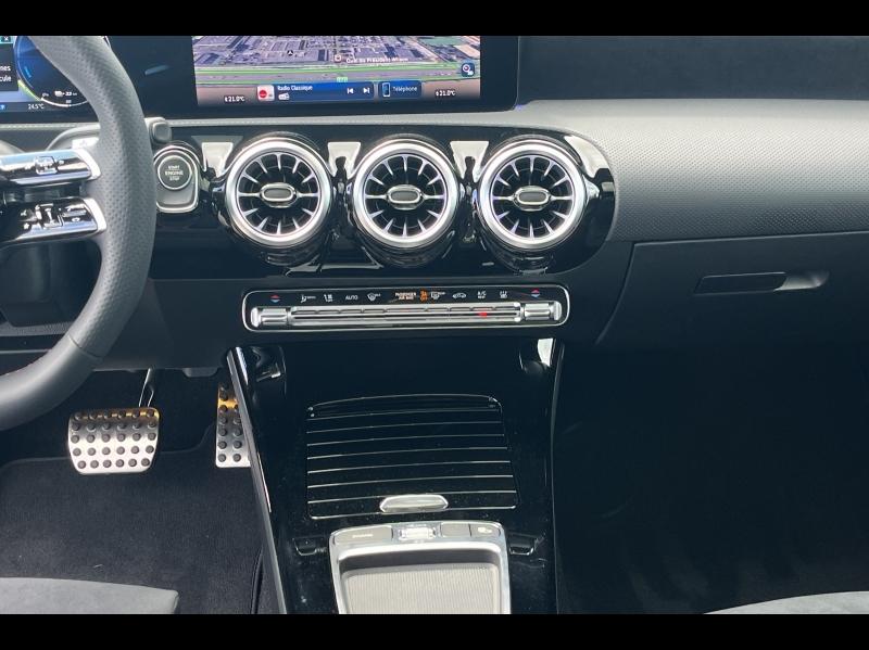 Image MERCEDES-BENZ CLA 250 e 218ch AMG Line 8G-DCT