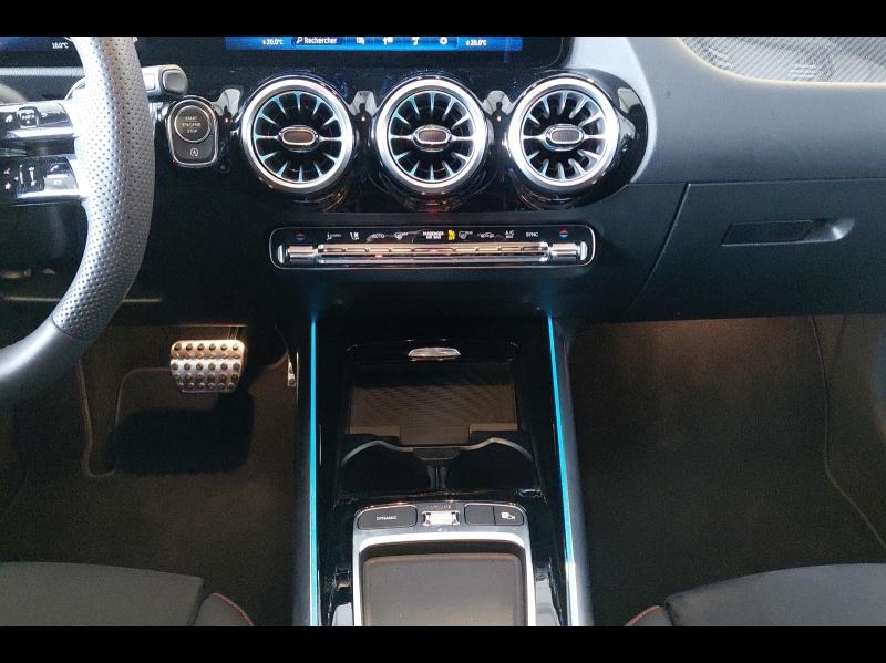 Image MERCEDES-BENZ GLA 200 d 150ch AMG Line 8G-DCT
