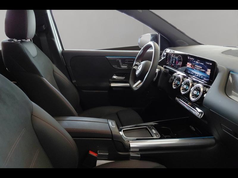 Image MERCEDES-BENZ GLA 200 d 150ch AMG Line 8G-DCT