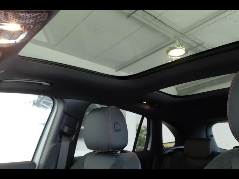 Image MERCEDES-BENZ GLA 200 d 150ch AMG Line 8G-DCT