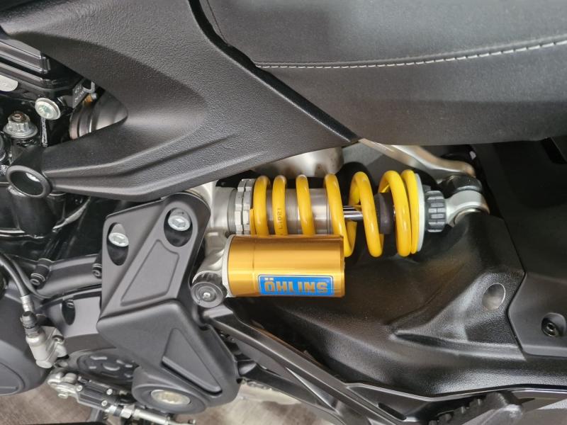 Image DUCATI Diavel 1260S BLACK YELLOW GREY 2022 EUR DMH