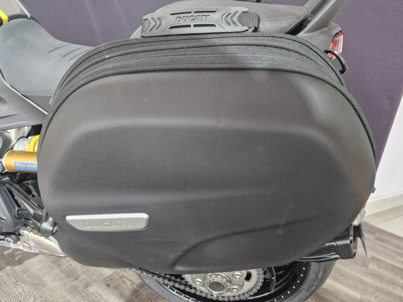 Image DUCATI Diavel 1260S BLACK YELLOW GREY 2022 EUR DMH