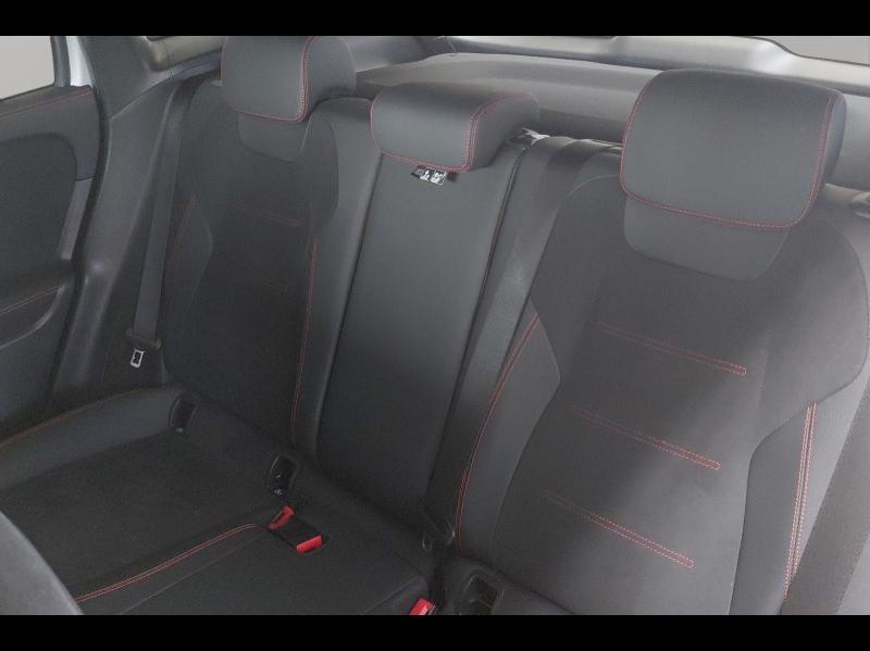 Image MERCEDES-BENZ GLA 250 e 218ch AMG Line 8G-DCT