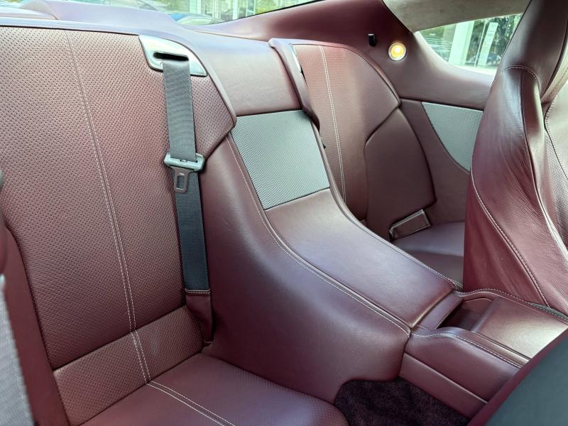 Image ASTON MARTIN DB9 Coupé V12 5.9L 477ch Touchtronic2
