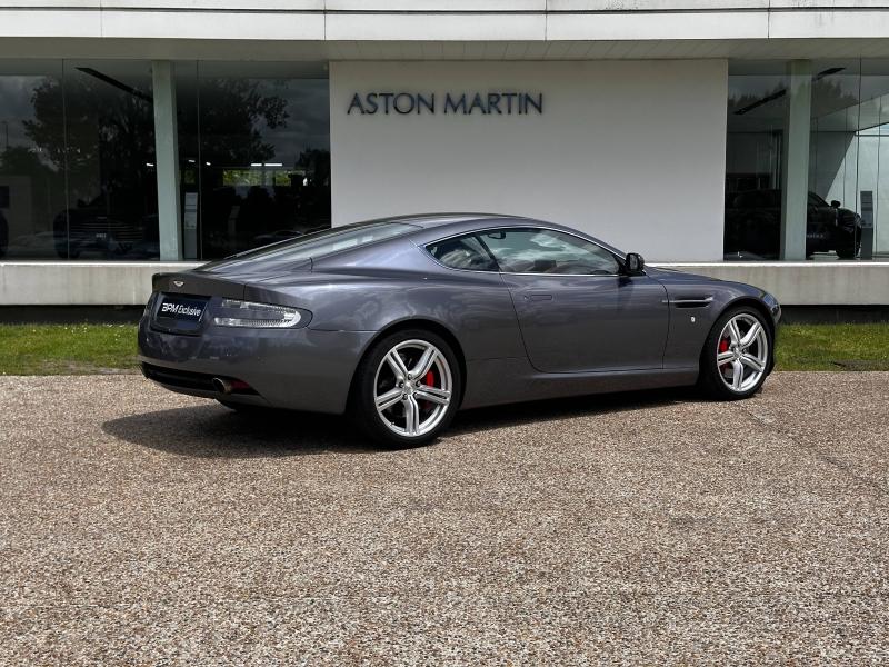 Image ASTON MARTIN DB9 Coupé V12 5.9L 477ch Touchtronic2