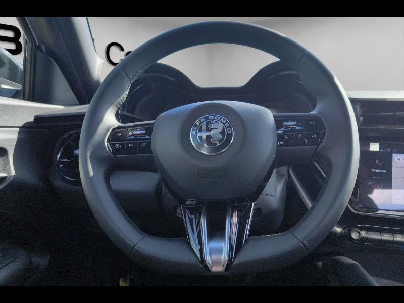 Image ALFA ROMEO Junior 1.2 Ibrida 136ch Premium DCT6